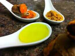 mikstura na raka kurkuma oliwa z oliwek i pieprz