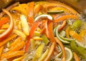 gotowane skórki cytrusów